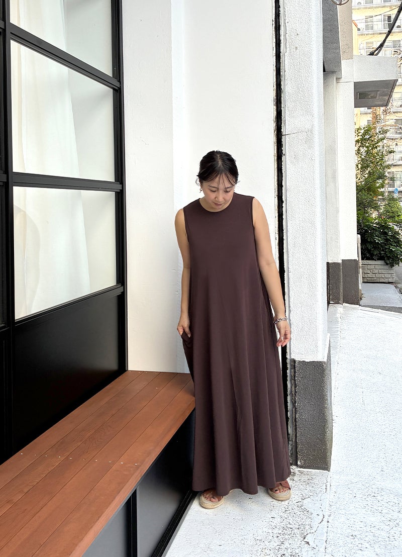 お気に入り登録件数の多いワンピースを着てみました。.