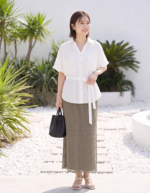 STAFF WEARING / STYLE DELI