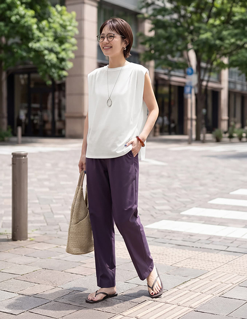 STAFF WEARING / STYLE DELI