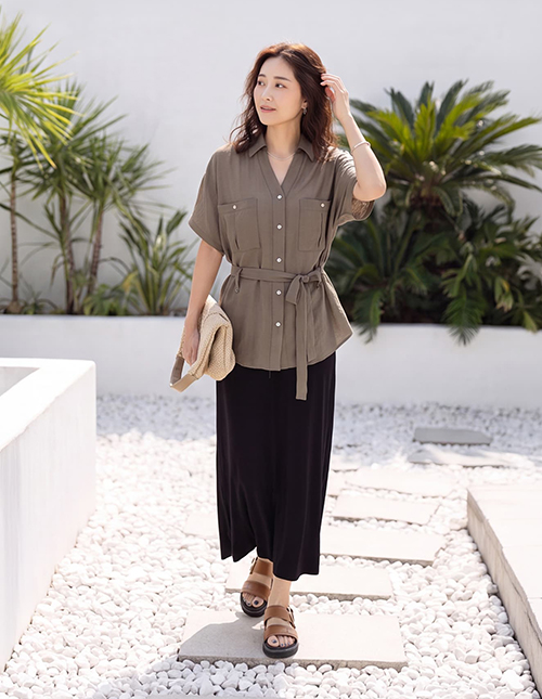 STAFF WEARING / STYLE DELI