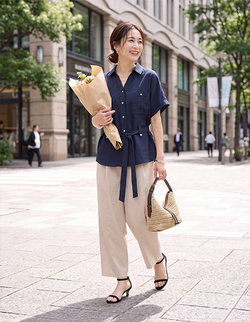 STAFF WEARING / STYLE DELI