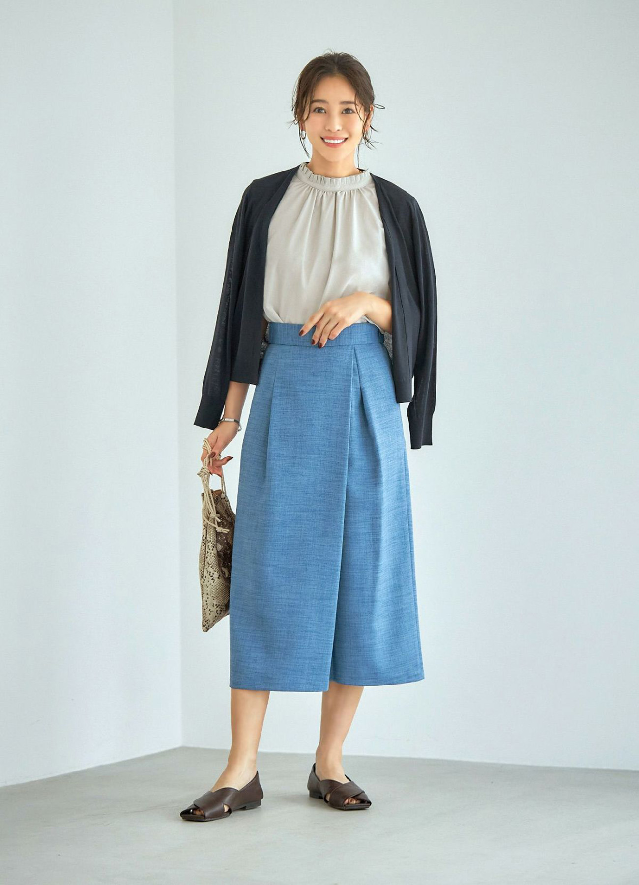 【Made in JAPAN】麻調スラブスカート風パンツのサムネイル